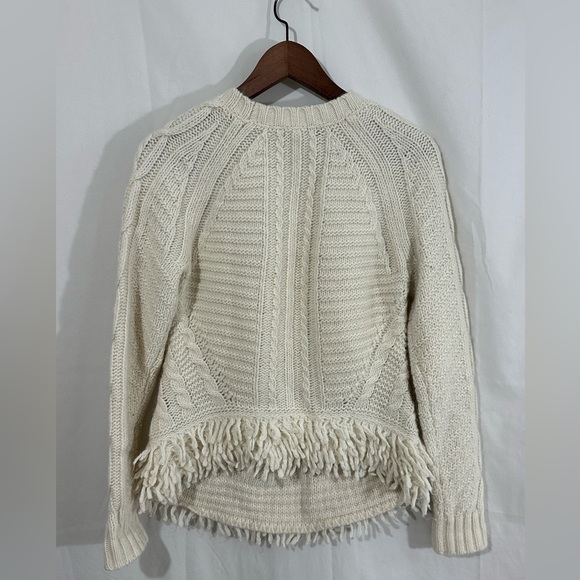 Banana Republic Italian Yarn Fringe Hem Cable Knit Sweater Women’s Medium Ivory - Picture 3 of 5